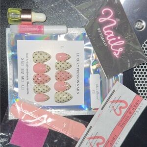 Luxury Press-On Nails Set